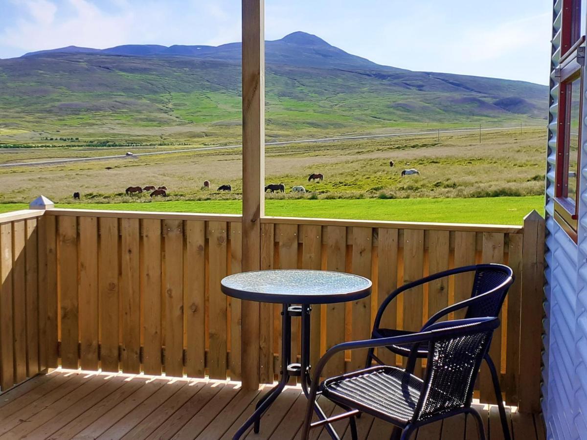 Skarth Guesthouse Saudarkrokur Esterno foto