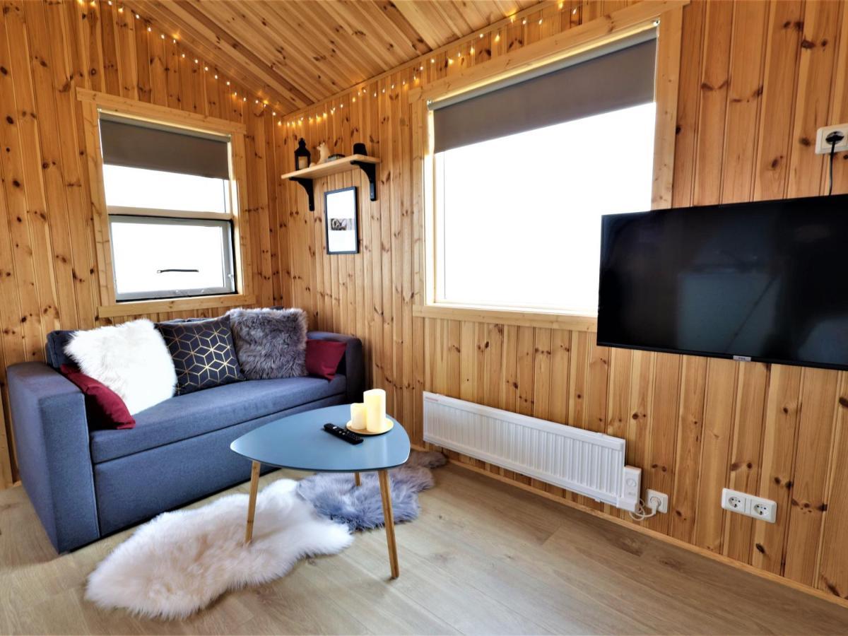 Skarth Guesthouse Saudarkrokur Esterno foto