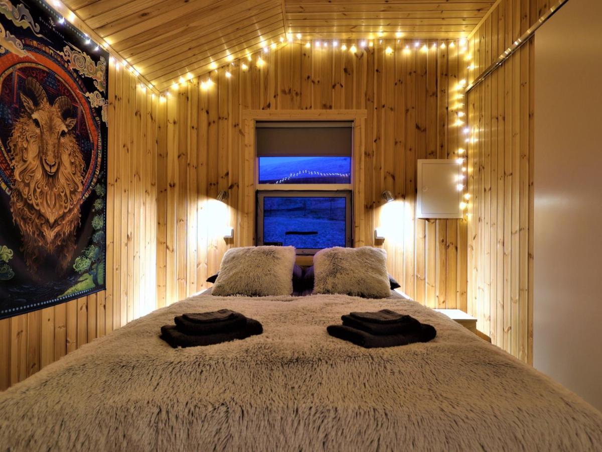 Skarth Guesthouse Saudarkrokur Esterno foto